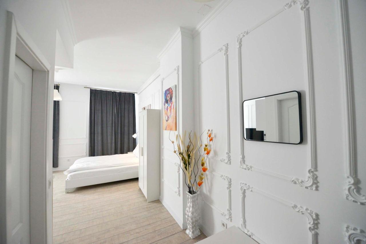 Otilia Lejlighedshotel Bukarest Eksteriør billede